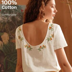 White Cotton Scoop-Back Tee with Orange Floral Embroidery